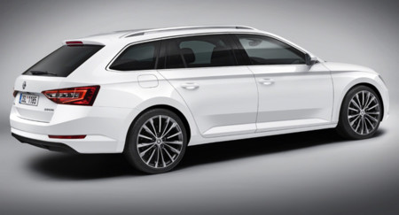 Škoda Superb Combi 2015
