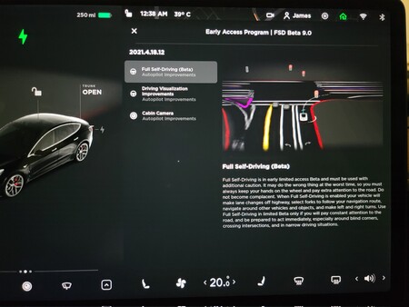Tesla actualiza su software para conquistar metas antes de tener un coche realmente autónomo en la ciudad