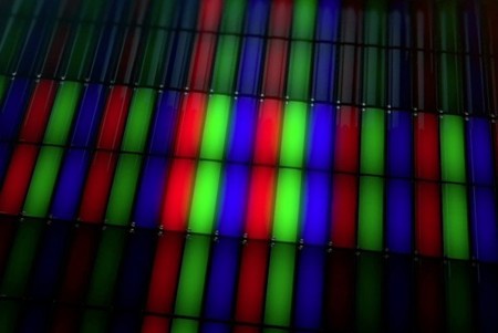 Como invertir en paneles de LCD (Sharp) y no parecer que lo estás haciendo (Apple)