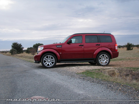 dodge-nitro-09