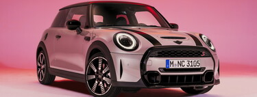 El MINI Cooper 2022 se sacude los años con un facelift que ajusta diseño, equipamiento y potencia