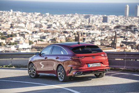 Kia ProCeed 2019 prueba contacto