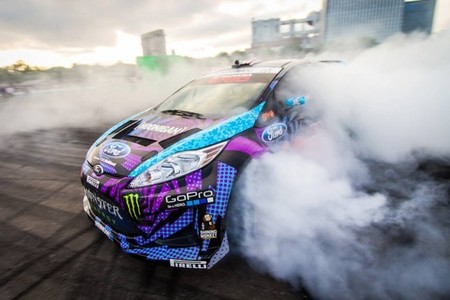 ¿Alguien echaba de menos a Ken Block? Él y su Gymkhana están de vuelta