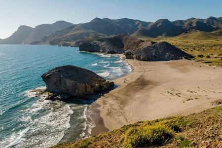 Playa de Mónsul. ©Turismo de Almería.