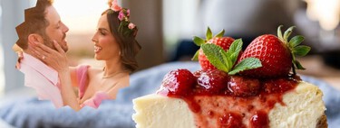 Cheesecake clásico con compota de fresa: el postre elegante inspirado en la boda de Karla Díaz
 