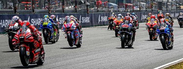 La precariedad llega a MotoGP: sobran pilotos, los sueldos se desploman y alguno advierte que "por ese dinero me quedo en mi casa"