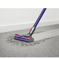 Esta aspiradora Dyson V10, perfecta para los que tenemos mascota, está en oferta en El Corte Inglés por 399 euros