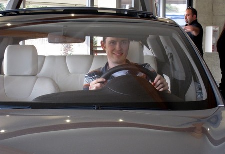 ¿Por qué todo el mundo ama a Tesla?
