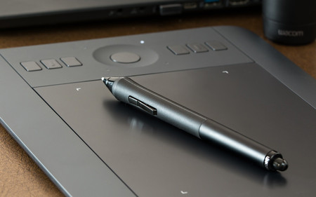 Tu tableta Wacom sabe qué aplicaciones abres a través de ella: un recordatorio sobre políticas de privacidad y lo que aceptamos
