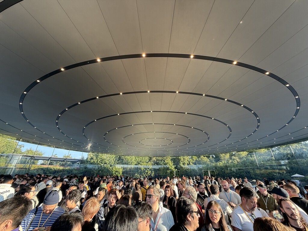 Apple se enfrenta en 2026 a un problema poco habitual: demasiadas novedades 