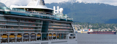 Ni mansiones ni una colección de Ferrari. El verdadero lujo para este millonario está en el mar: lleva 25 años viviendo de crucero en crucero