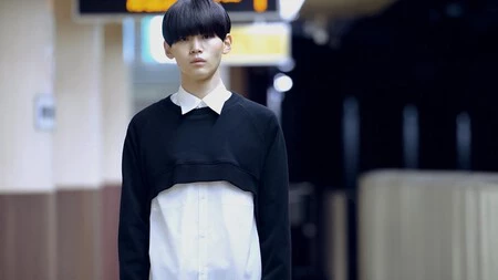 Dramáticos y principalmente en negro: así son los looks que conquistaron el mejor street-style de la semana