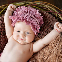 Los nombres de bebé más populares en Comunidad Valenciana para niño y niña (y su significado)