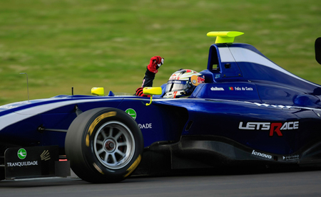 Antonio Felix da Costa y William Buller le dan a Carlin un gran fin de semana en la GP3 en Silverstone