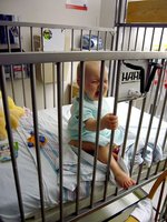 Niños que se provocan el vómito por la noche para no estar solos (según la visión de Estivill)