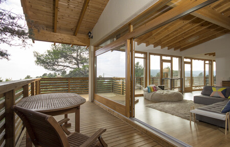 Alojamiento En Airbnb Casa De Madera En El Bosque En Mont Ral Cataluna 2