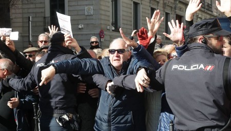 Atrapados en la estafa piramidal de pensiones, las consecuencias ya están aquí