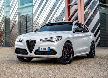 Alfa Romeo Stelvio Veloce Ti 2021 1600 01