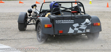 El Caterham Seven de acceso montará motor Suzuki
