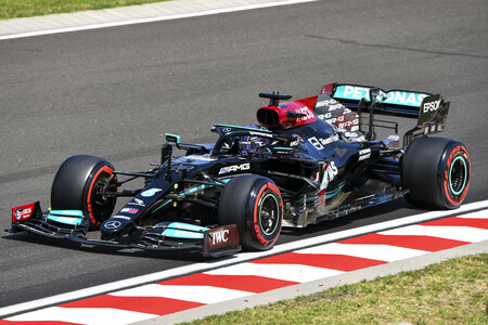 Sigue la guerra fría en la Fórmula 1: Lewis Hamilton hace la pole reteniendo a Max Verstappen en la Q3