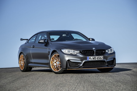 ¿Recuerdas las versiones más especiales de la historia del BMW M3? Aquí tienes un repaso fotográfico
