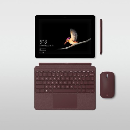 Microsoft combina en una patente un USB Tipo C con capacidades magnéticas que podría llegar en los próximos Surface