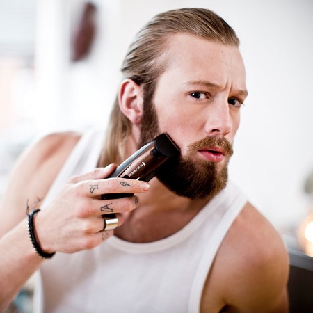 En el adelanto al Black Friday de Amazon tenemos este kit recortador de barba de Remington por 39 euros y envío gratis