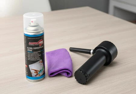 Limpiar Pelusilla Puerto Movil Jpg