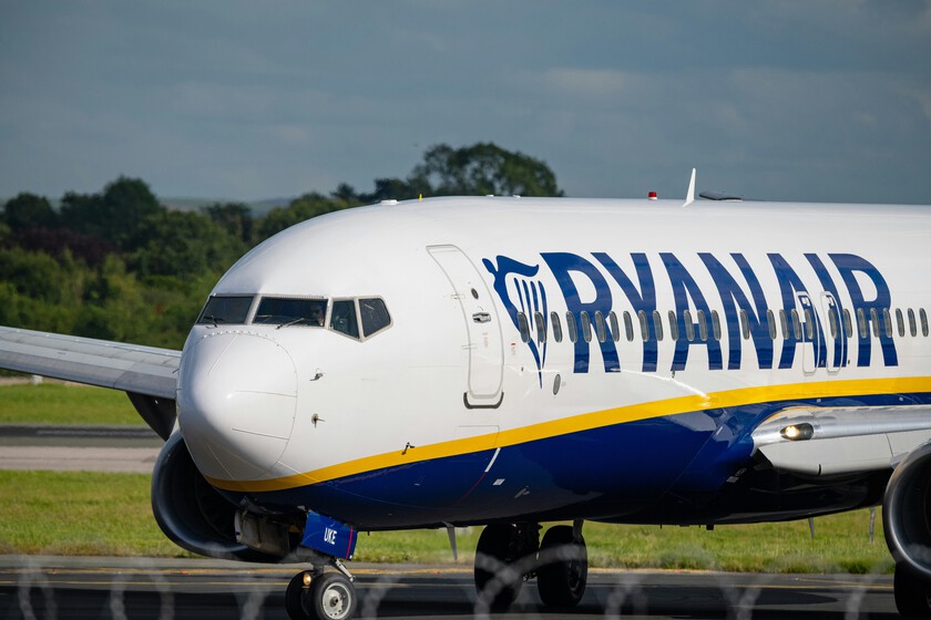 Iberia Express añade 30.000 plazas en Canarias tras la retirada de Ryanair: un conflicto de tasas que deja hueco a otras aerolíneas