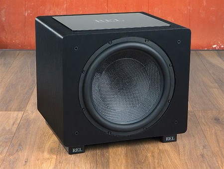 REL estrena subwoofer de gama alta, es el modelo HT/1508 y llega con un enorme driver de 15 pulgadas
