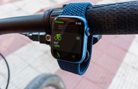 Apple Watch Series 7 GPS 41mm Aluminum Case Midnight Blue with Sport Band |  CSmobiles | CSmobiles