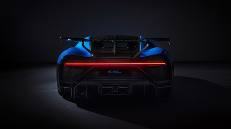 Bugatti Chiron Pur Sport 2020