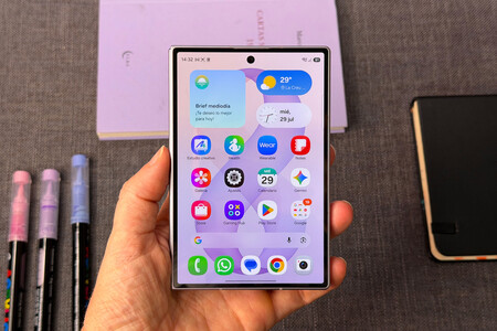 Samsung Galaxy Z Fold8 09