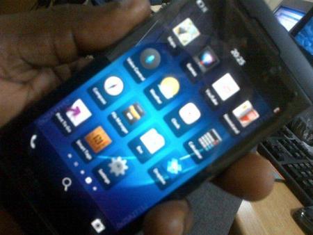 BlackBerry10 OS asoma la patita y enseña nuevos iconos