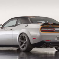 Mopar y su Dodge Challenger de tracción total, para disfrutar del V8 todo el año