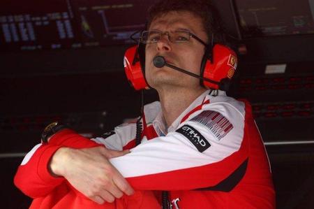 Chris Dyer degradado. En Ferrari los errores se pagan