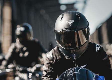 Forcite Mk1 Casco Inteligente 003