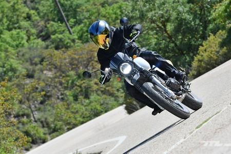 Swm Six Days 440 2019 Prueba 001