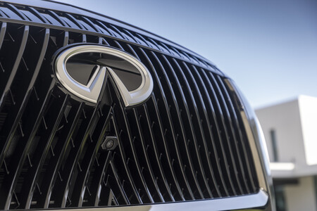 Infiniti QX80