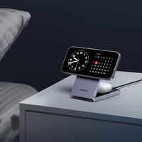 Si tienes un iPhone y viajas mucho, este accesorio te puede interesar: una base de carga plegable que cabe en un bolsillo