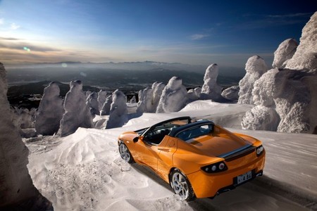 El Tesla Roadster actualizará sus baterías para alcanzar los 643 kilómetros de autonomía