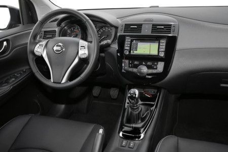 Nissan Pulsar 2016 18