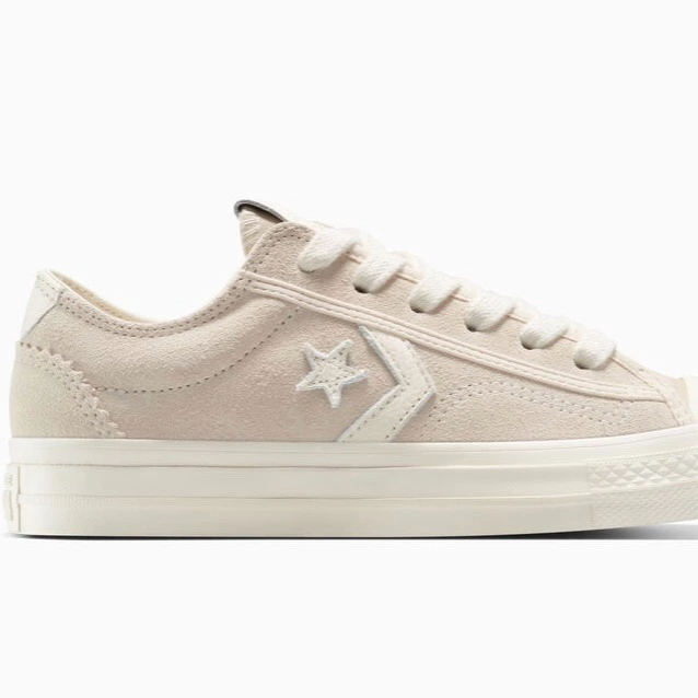 Star Player 76 Suede