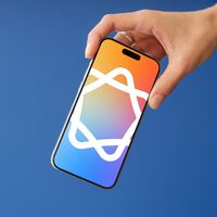 Apple lleva años de retraso en la carrera de la IA. Se acaba de filtrar un cambio de rumbo y parece el más inteligente 