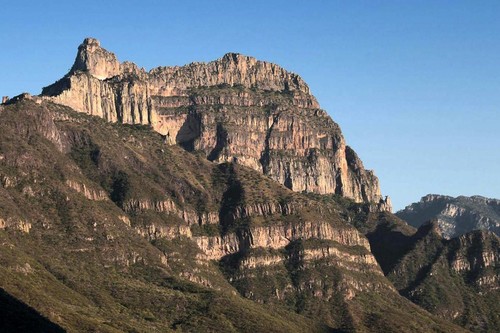 Las Barrancas del Cobre, cuatro veces más grandes y casi dos veces más profundas que el Gran Cañón de Colorado 