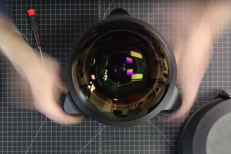 Un llamativo timelapse nos muestra cómo se construye un hiper ojo de pez 4.9mm F3.5