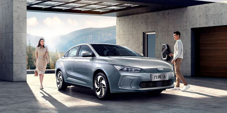 Geometry A, el sedán eléctrico con el que Geely quiere conquistar Europa 
