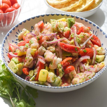 Ceviche de langostinos, receta muy fácil y refrescante para comer o cenar ligero sin esfuerzo