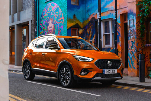 Seguimos buscando un coche barato: dos SUV, dos etiquetas ECO y otras opciones por menos de 15.000 euros