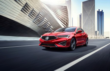 El Acura ILX 2019 sobrevive con una cirugía plástica muy profunda